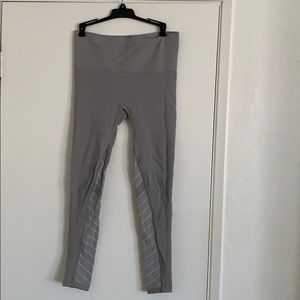Blanqi Maternity/Postpartum Leggings